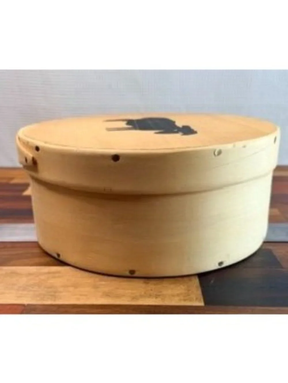 Handcrafted round Shaker-style bentwood storage box